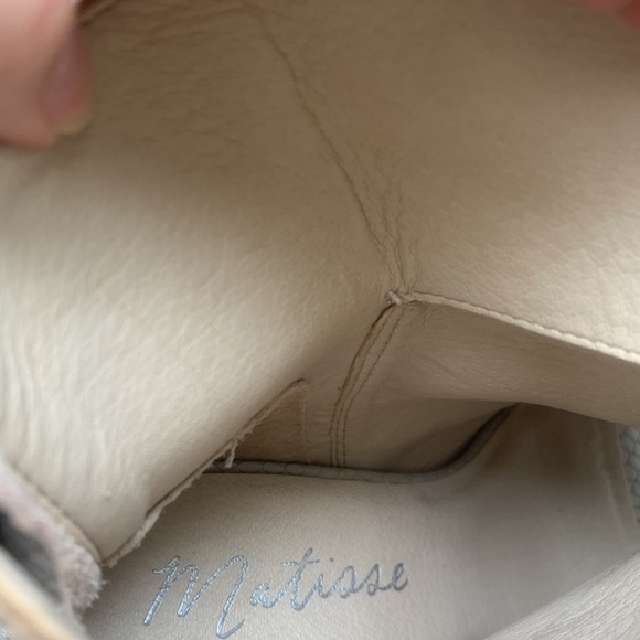 Matisse Melaney Ivory/Taupe Snake Open-Toe Bootie EUC!! Size 7 - Picture 13 of 14